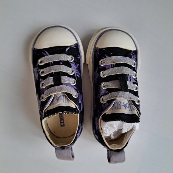 🌈 Converse All Star Purple Stars Toddler Sneakers – Size 5 - Picture 2 of 6